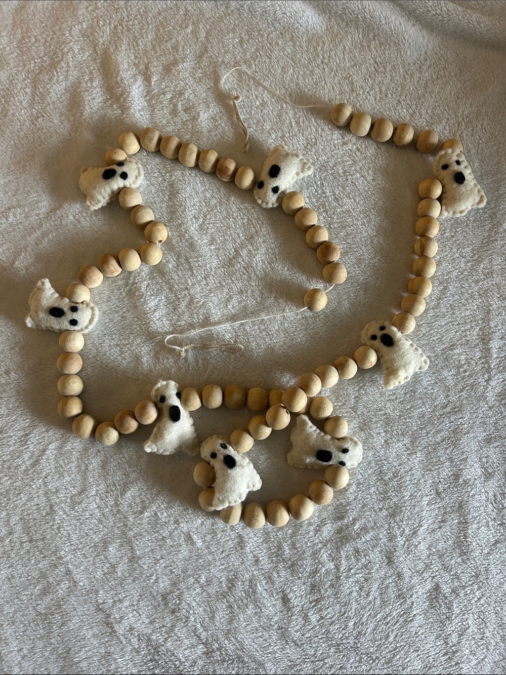 T.J.Maxx Neutral Cream Ghost and Wood Bead Garland